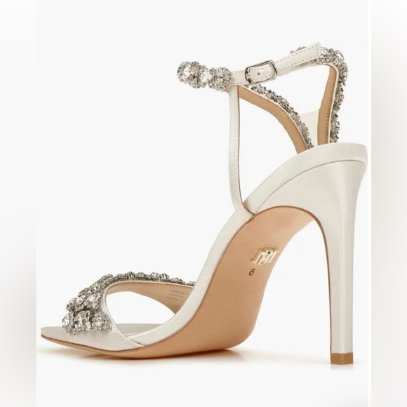 NIB! Badgley Mischka Galia Embellished Sandal - Picture 2 of 10
